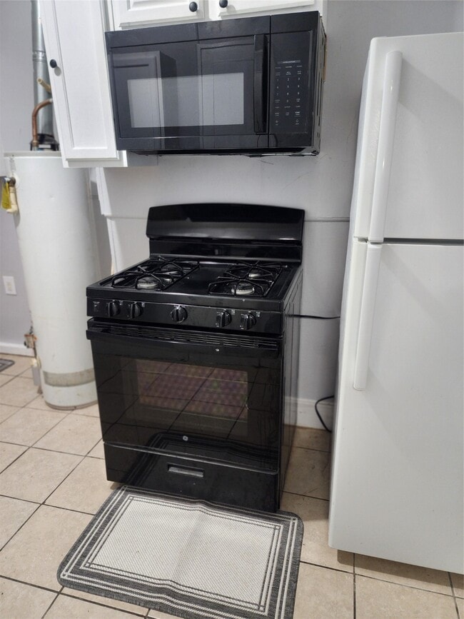 property at 2504 Isabella St