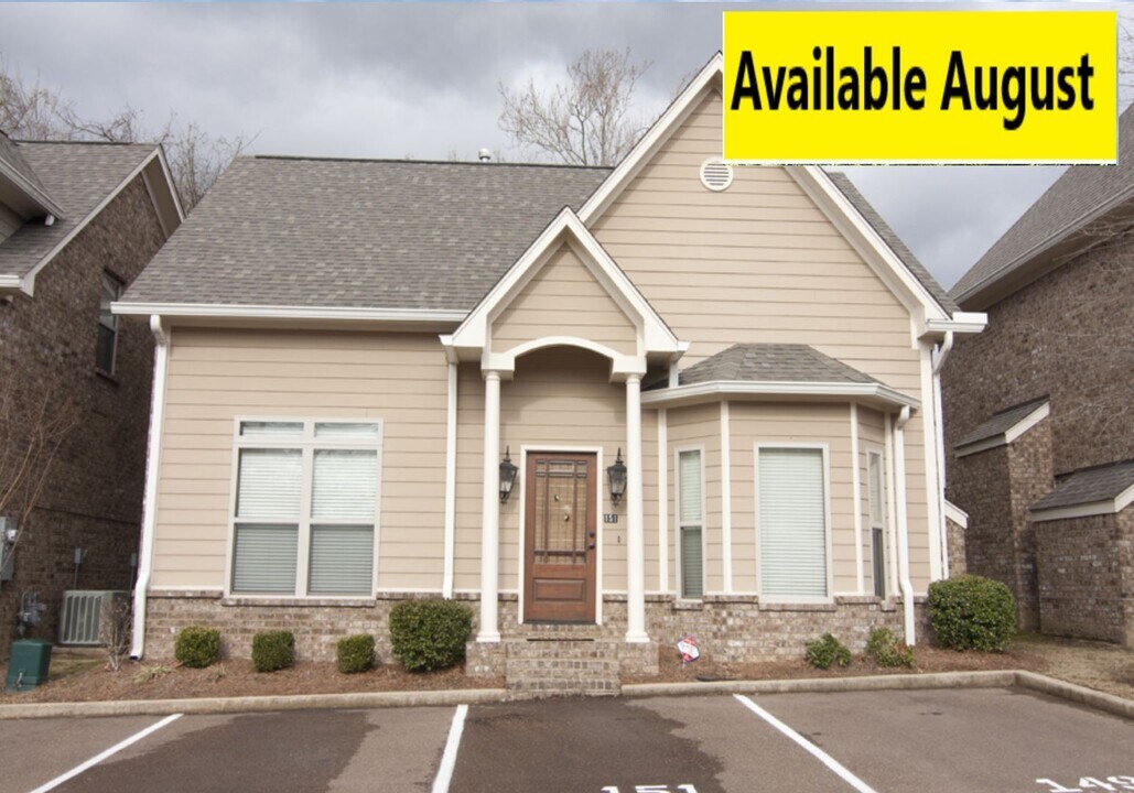 151 Fallsgrove Dr in Oxford, MS - Building Photo