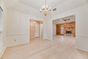 2209 Winona Dr in Plano, TX - Building Photo