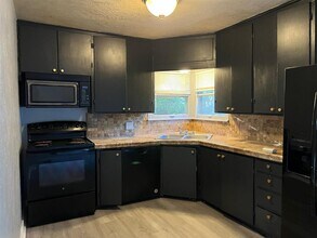 2133 NW Denver Ave in Lawton, OK - Building Photo - Building Photo