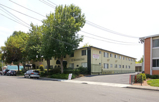 Woodside Place Apartment homes