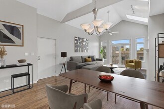 449 N Green St in Chicago, IL - Building Photo - Building Photo