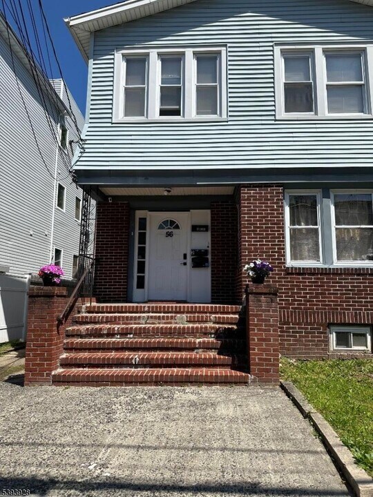 56 Monticello Ave in Newark, NJ - Building Photo