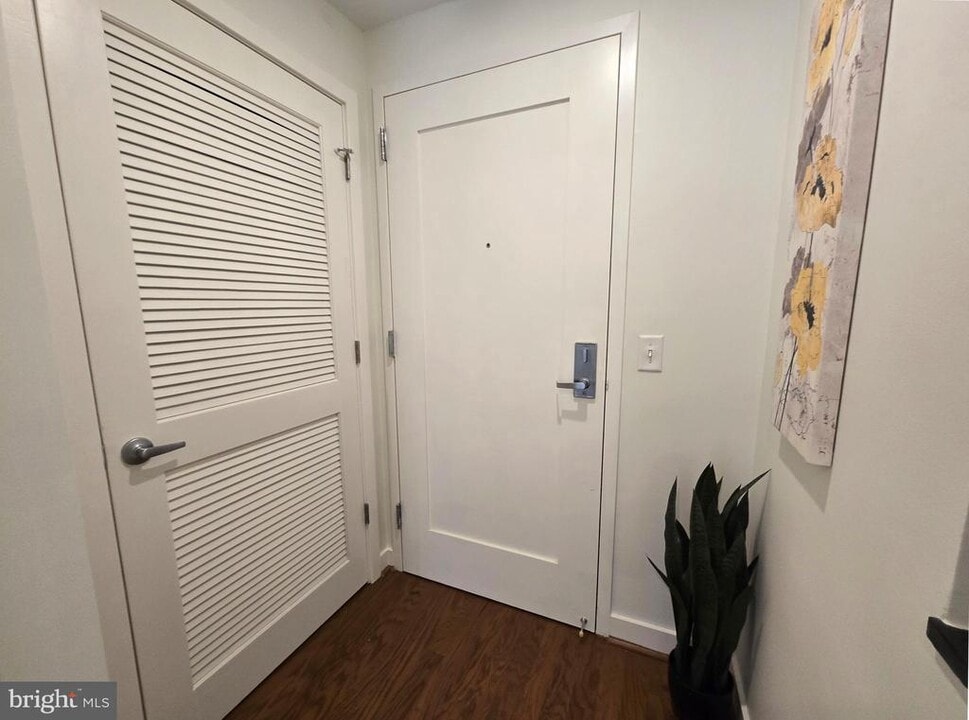 1320 Fenwick Ln in Silver Spring, MD - Building Photo