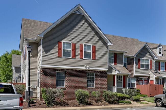 300 Primrose Ln