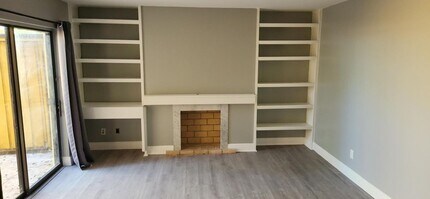 12339 Woodrose Ct in Ft. Myers, FL - Foto de edificio - Building Photo