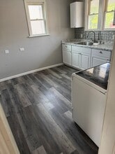 4 Swan St, Unit 1 in Batavia, NY - Building Photo - Building Photo