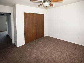 Fremont Landing in Springfield, MO - Foto de edificio - Building Photo