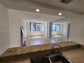 540 Brickell Key Dr, Unit 1603 in Miami, FL - Building Photo