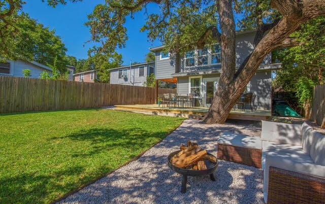 property at 1501 Brackenridge St