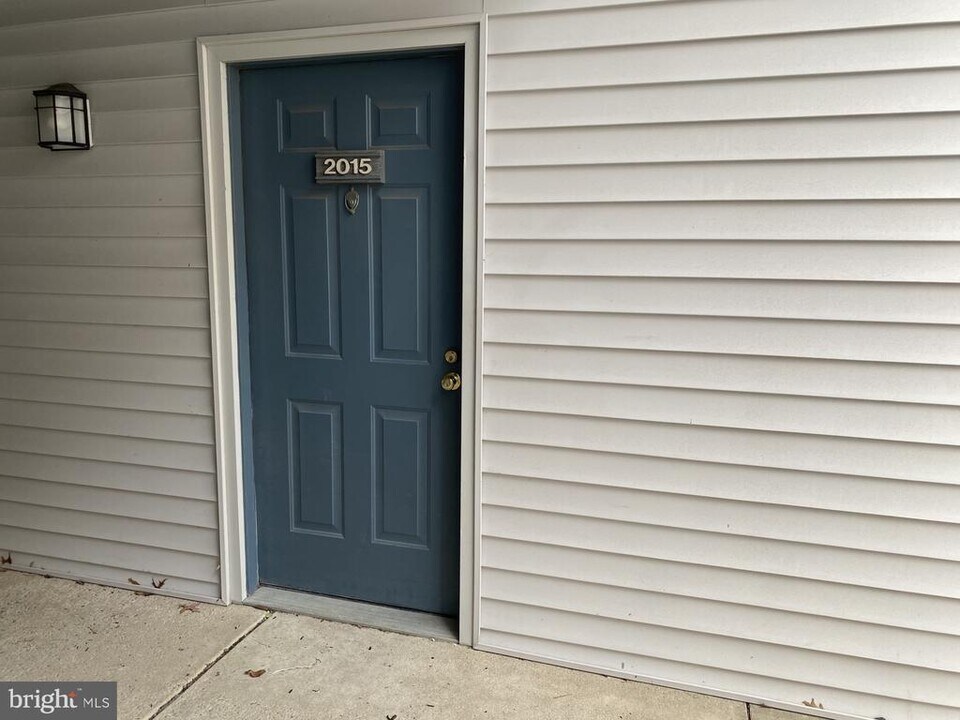 2015 Lucas Ln in Voorhees Township, NJ - Building Photo