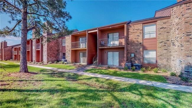 904 University Oaks Blvd, Unit 59 in College Station, TX - Building Photo - Building Photo