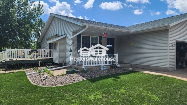 17555 53rd Ave in Chippewa Falls, WI - Building Photo - Building Photo