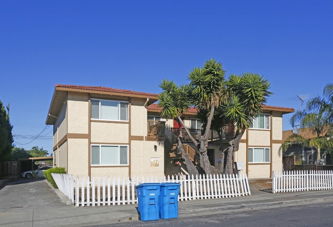 1208 Pierce St in Santa Clara, CA - Building Photo - Building Photo