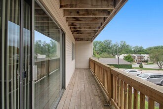 Park Place Apartments in Omaha, NE - Foto de edificio - Building Photo