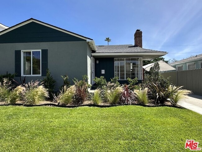 property at 1206 Greenacre Ave