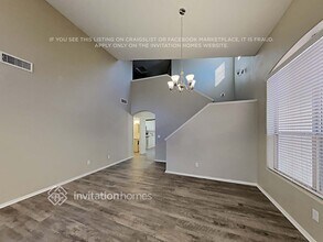 12528 W Roanoke Ave in Avondale, AZ - Foto de edificio - Building Photo