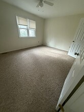 40 Stacey Dr in Doylestown, PA - Building Photo - Building Photo