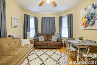 68 Calumet St in Boston, MA - Building Photo - Building Photo