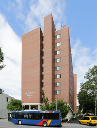 South Mall Towers in Albany, NY - Foto de edificio - Building Photo