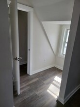 21 Eckert Ave, Unit 3 in Newark, NJ - Foto de edificio - Building Photo