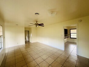 5625 Shivers Dr in Beaumont, TX - Building Photo - Building Photo