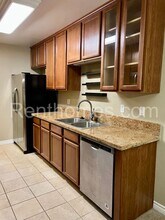 9929 Azuaga St in San Diego, CA - Building Photo - Building Photo