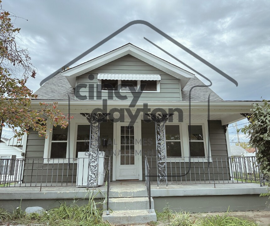1332 Campbell Ave in Hamilton, OH - Building Photo