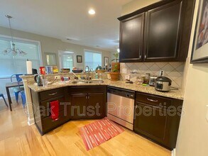 5185 Celtic Dr in North Charleston, SC - Building Photo - Building Photo
