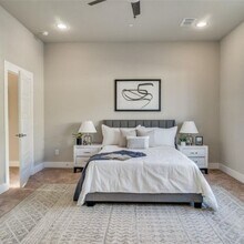 2116 Shea Rd in Dallas, TX - Foto de edificio - Building Photo