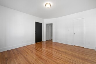 138 K St, Unit 1 in Boston, MA - Building Photo - Building Photo