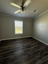 3083 Shady Creek Ln in Oyster Creek, TX - Building Photo - Building Photo