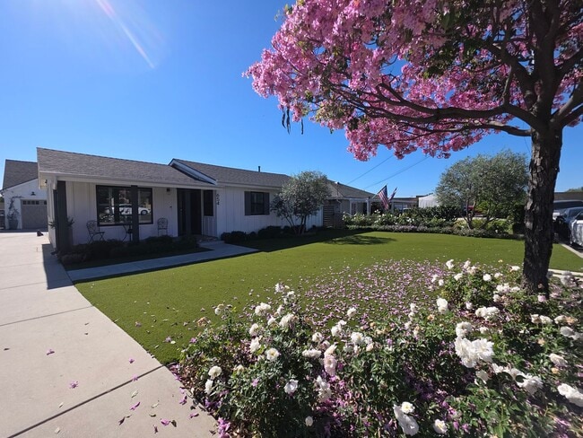 property at 654 W 3rd St