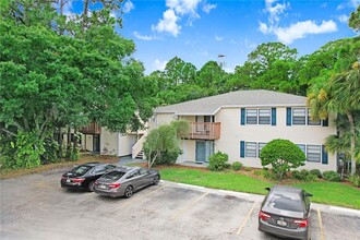 134 Sycamore Ln in Oldsmar, FL - Building Photo - Building Photo