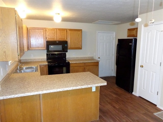 4445 S Wakeport Bay in West Valley City, UT - Building Photo - Building Photo