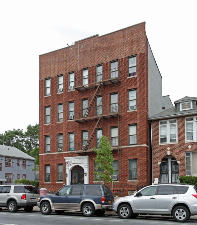 459-461 Linden Blvd in Brooklyn, NY - Foto de edificio