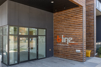 B-Line Condos in Toronto, ON - Building Photo - Building Photo