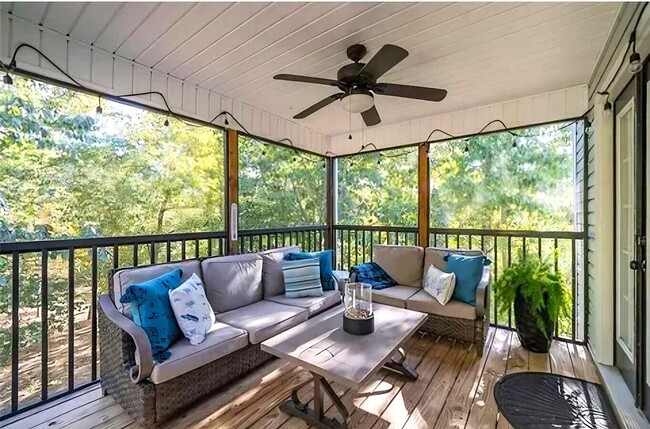 2427 Slate Mine Rd SE in Fairmount, GA - Building Photo - Building Photo