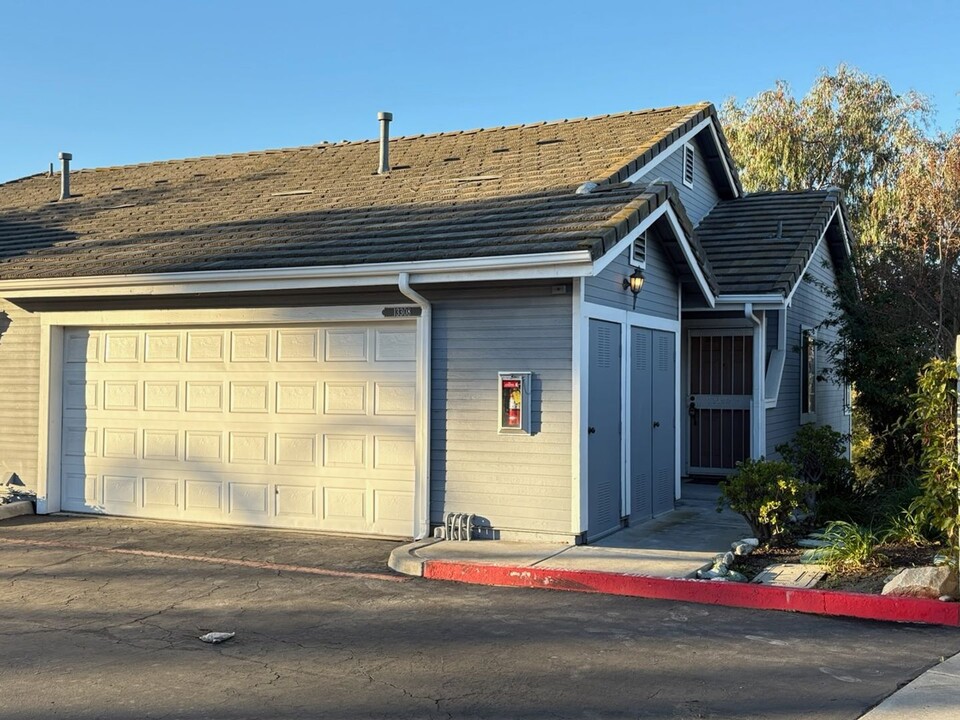 13308 Carriage Heights Cir in Poway, CA - Building Photo