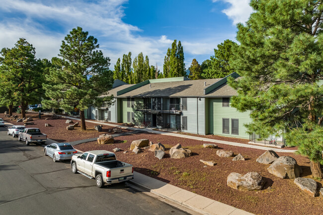 Legacy Pines in Flagstaff, AZ - Building Photo - Building Photo