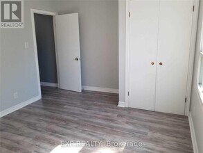 33 Mitchell Ave in Toronto, ON - Building Photo - Building Photo