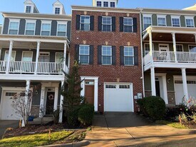 2126 Avinity Loop in Charlottesville, VA - Building Photo