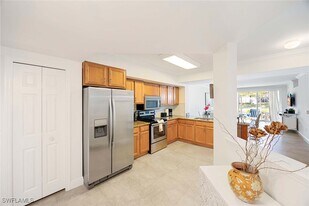 5455 Worthington Ln in Naples, FL - Building Photo