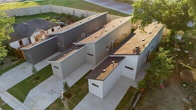 2219 Hooper St in Dallas, TX - Building Photo - Building Photo