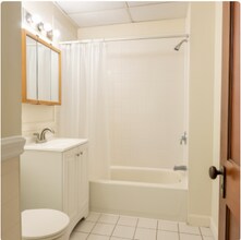 1247 Beacon St in Brookline, MA - Building Photo - Building Photo
