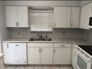 1022 SW 78th Terrace in Gainesville, FL - Building Photo - Building Photo