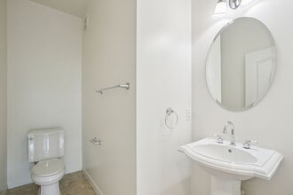 Regents Club of Troy in Troy, MI - Building Photo - Building Photo