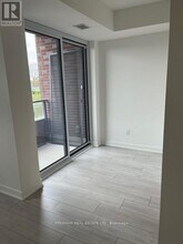 5-405 Lakeview Ave in Toronto, ON - Building Photo - Building Photo
