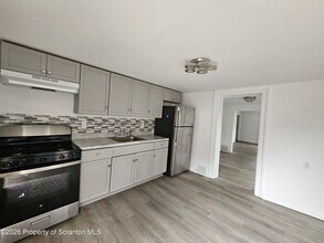 1515 Brick Ave in Scranton, PA - Building Photo - Building Photo