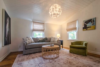 385 Sherman Ave in Lexington, KY - Building Photo - Building Photo